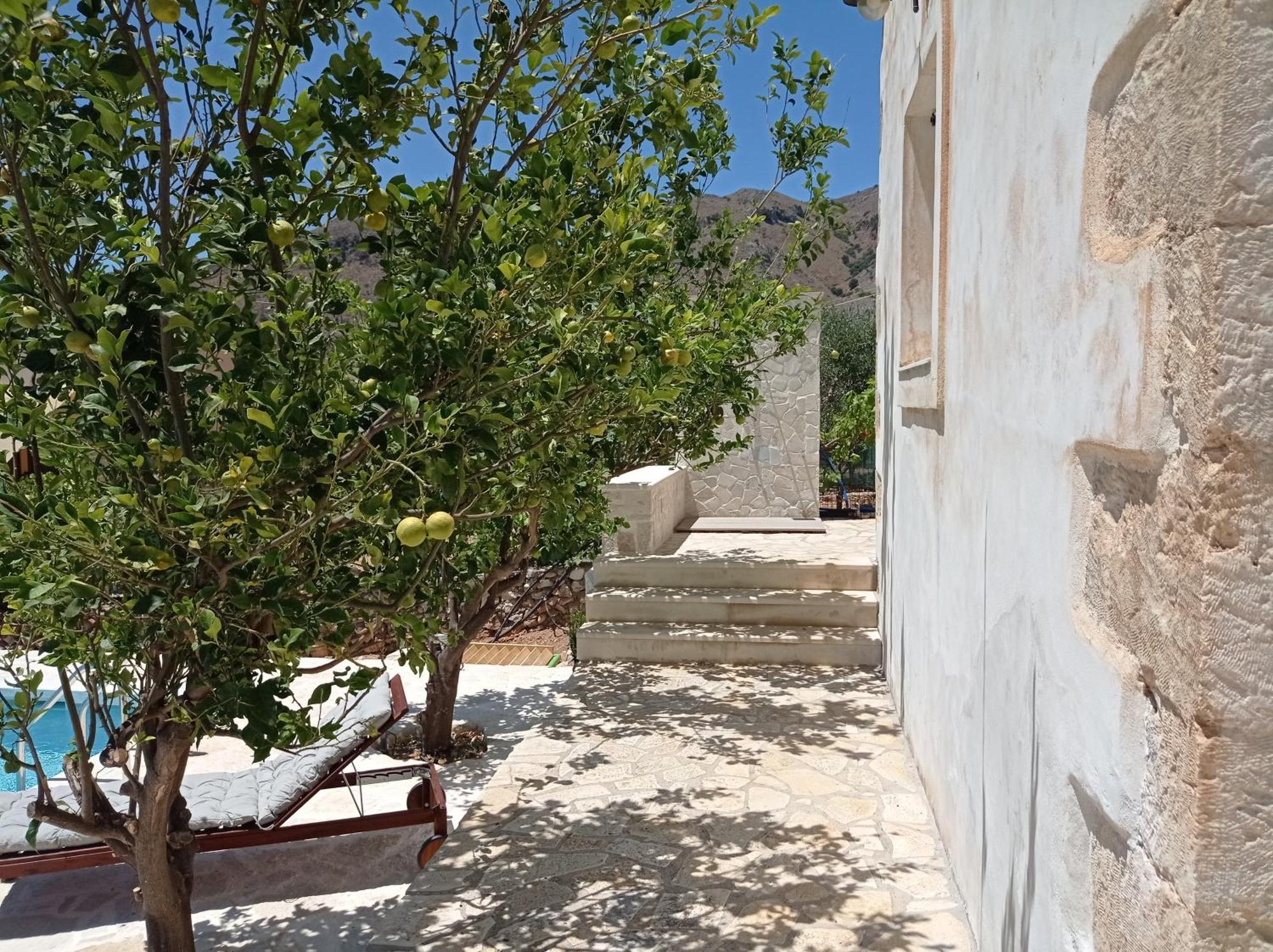 Cozy Traditional Stone House Megala Chorafia Zewnętrze zdjęcie